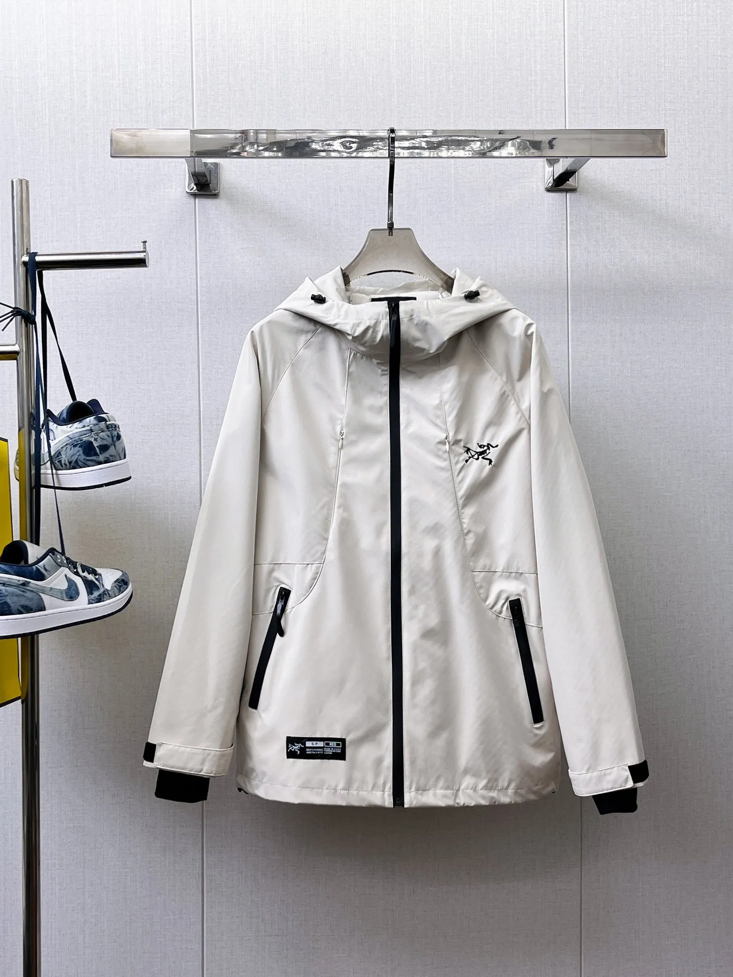 Same Style， ， 2026 New Arrival ， Original Premium Breathable ， ， ， Quality。 ， Sizes：M～3XL，